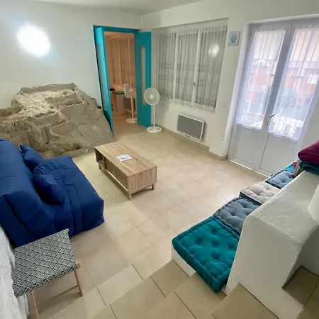 Apartment En Face Des Plages Cap D Ail Cap-d'Ail